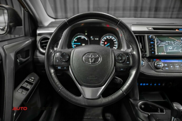toyota-rav4-elektrisitetbensin-2016-big-24