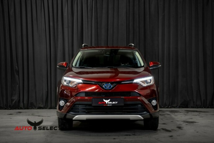 toyota-rav4-elektrisitetbensin-2016-big-4