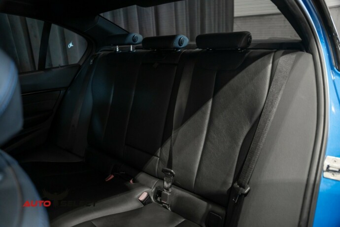 bmw-3-serie-elektrisitetbensin-2018-big-18