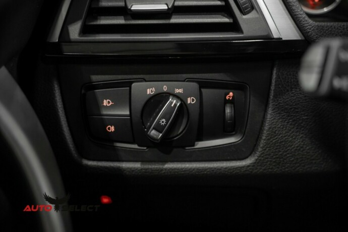 bmw-3-serie-elektrisitetbensin-2018-big-24