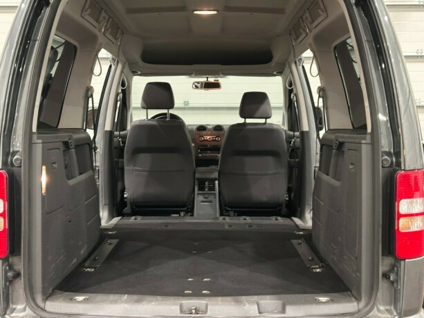 volkswagen-caddy-maxi-diesel-2012-big-16