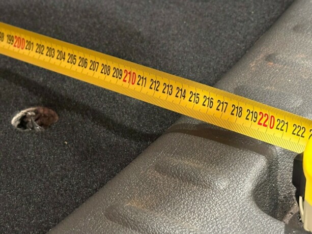 volkswagen-caddy-maxi-diesel-2012-big-18