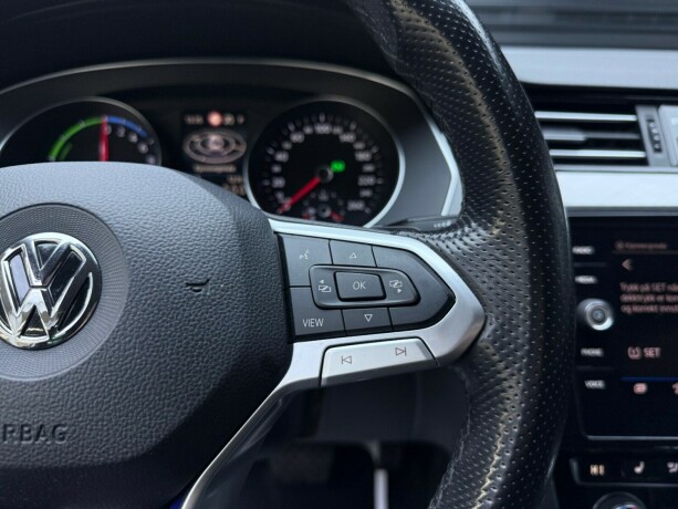 volkswagen-passat-elektrisitetbensin-2020-big-15