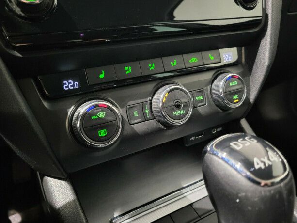 skoda-octavia-bensin-2017-big-17