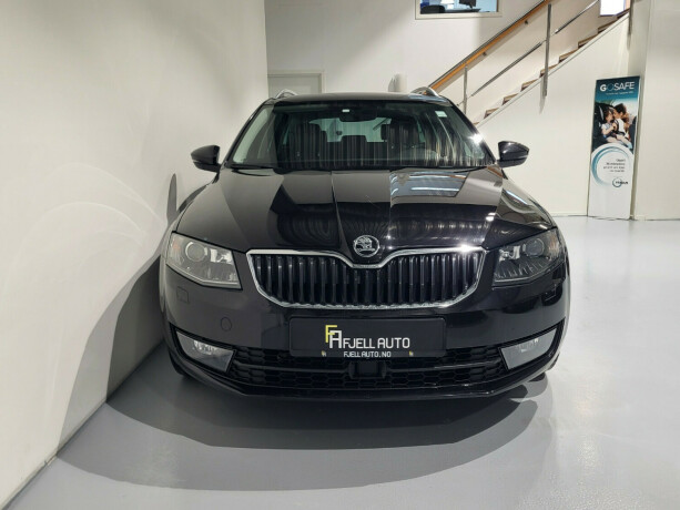 skoda-octavia-bensin-2017-big-3