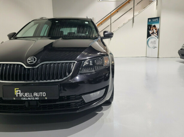 skoda-octavia-bensin-2017-big-2