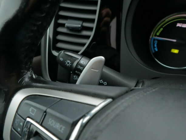 mitsubishi-outlander-elektrisitetbensin-2016-big-18