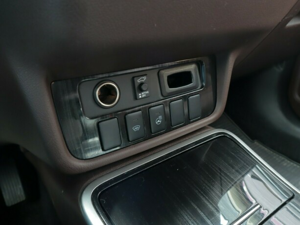 mitsubishi-outlander-elektrisitetbensin-2016-big-14