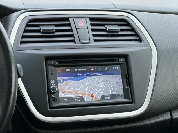 suzuki-sx4-s-cross-bensin-2013-big-8