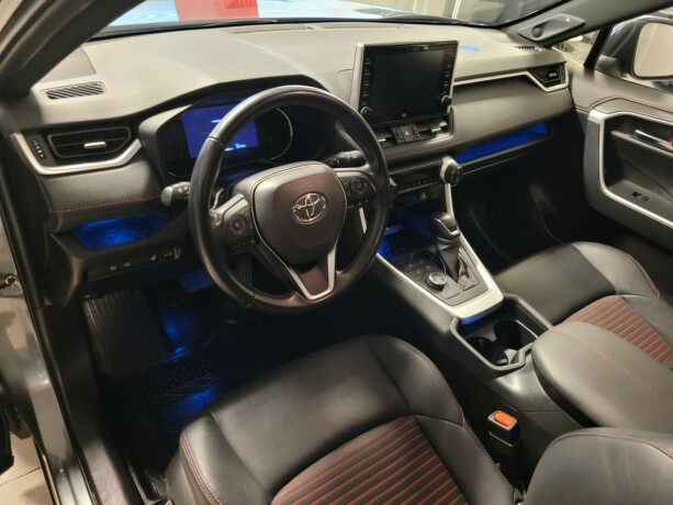 toyota-rav4-plug-in-petrol-2021-big-22