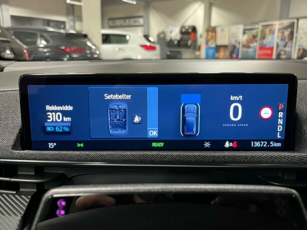 ford-mustang-mach-e-elektrisitet-2023-big-50