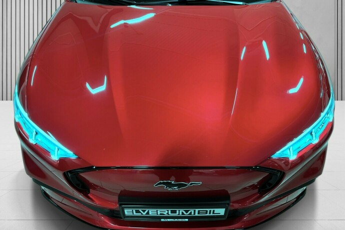 ford-mustang-mach-e-elektrisitet-2023-big-6