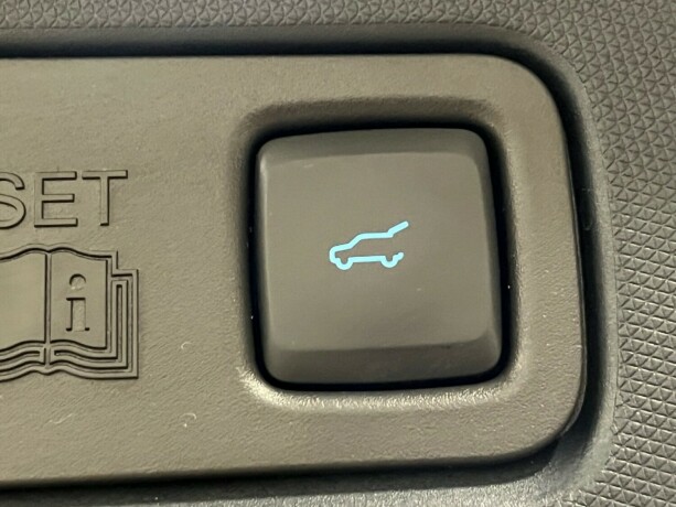 ford-mustang-mach-e-elektrisitet-2023-big-45