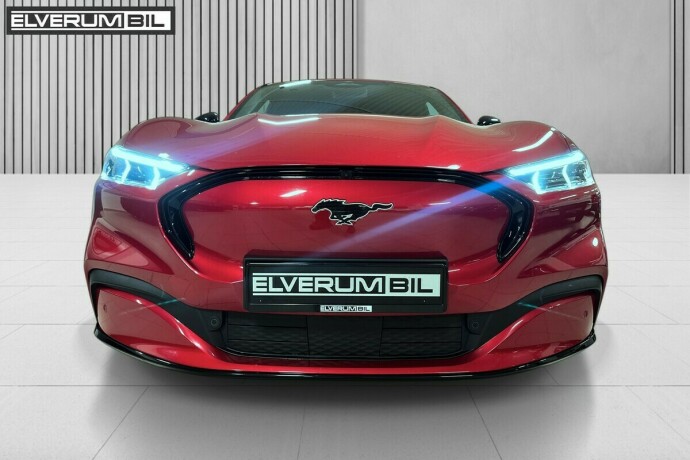 ford-mustang-mach-e-elektrisitet-2023-big-5