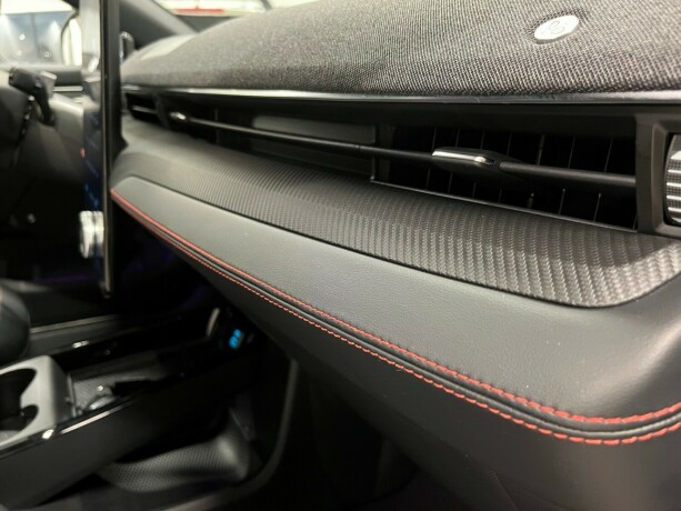 ford-mustang-mach-e-elektrisitet-2023-big-38