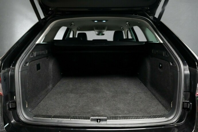 skoda-superb-elektrisitetbensin-2021-big-18