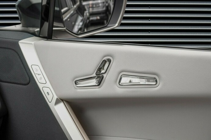 bmw-ix-xdrive-40-elektrisitet-2022-big-12