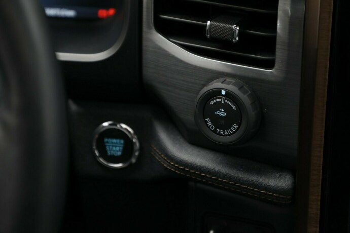 ford-f-serie-elektrisitet-2023-big-32