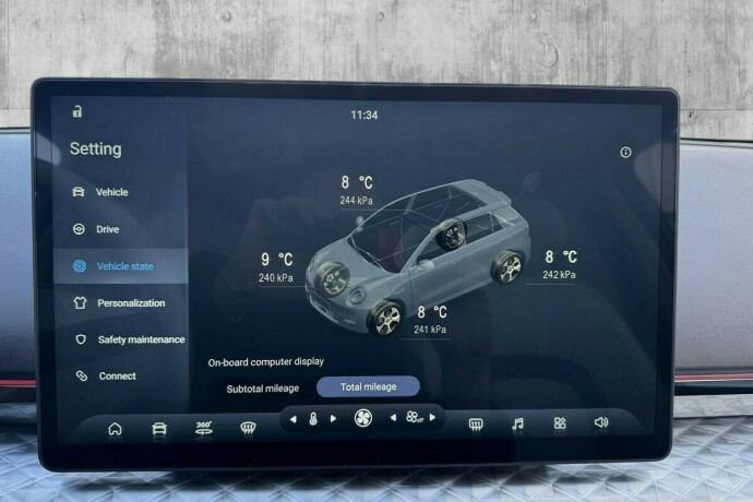 jac-e30x-elektrisitet-2025-big-30