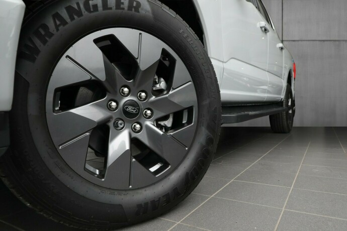 ford-f-serie-elektrisitet-2024-big-39