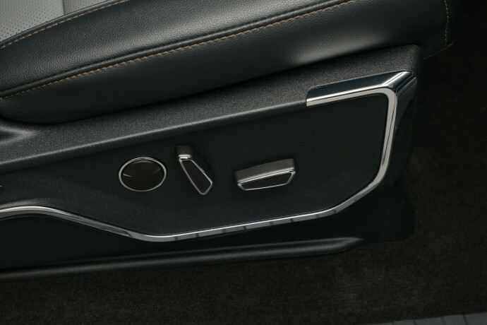 ford-f-serie-elektrisitet-2023-big-25