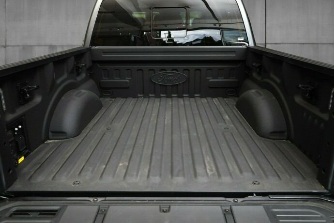 ford-f-serie-elektrisitet-2023-big-40