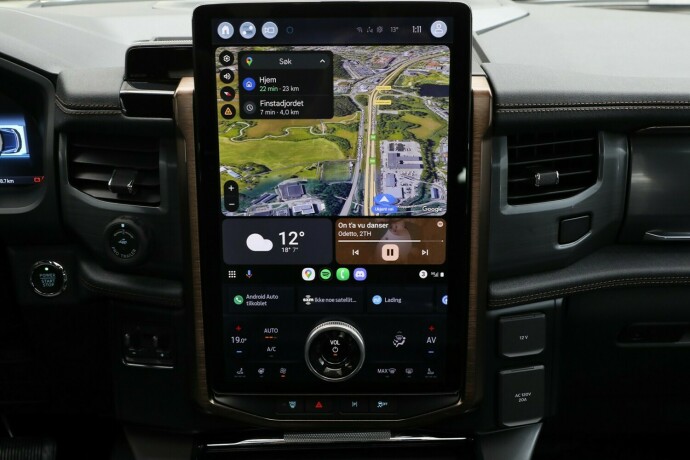 ford-f-serie-elektrisitet-2023-big-12