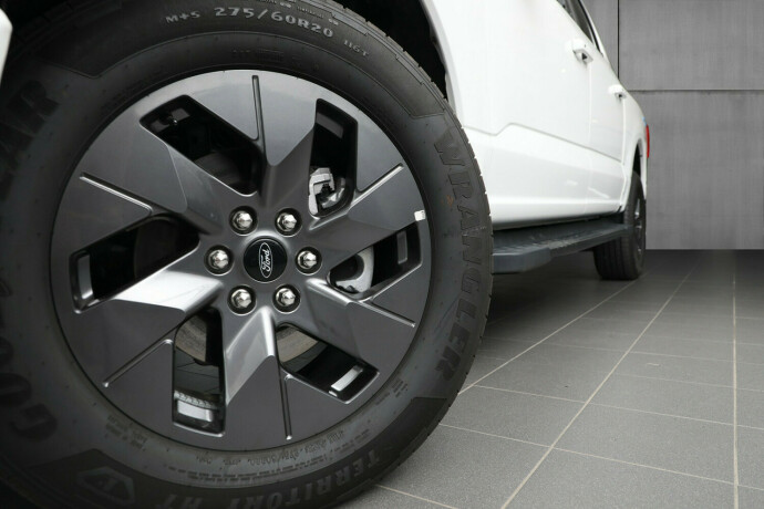 ford-f-serie-elektrisitet-2024-big-36