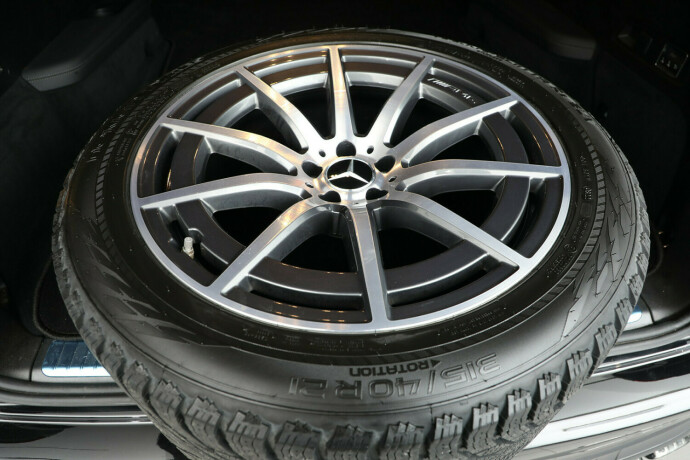 mercedes-benz-gls-bensin-2022-big-41