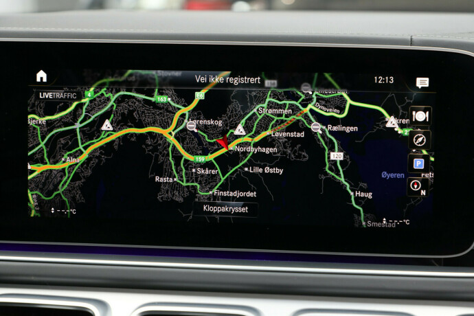 mercedes-benz-gls-bensin-2022-big-15