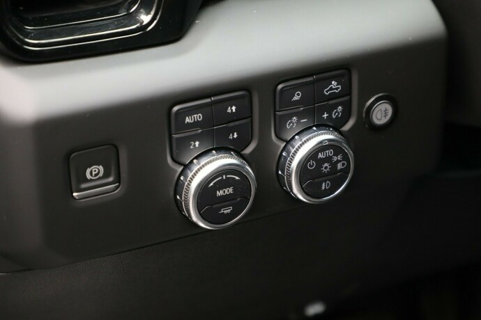 gmc-sierra-diesel-2024-big-24