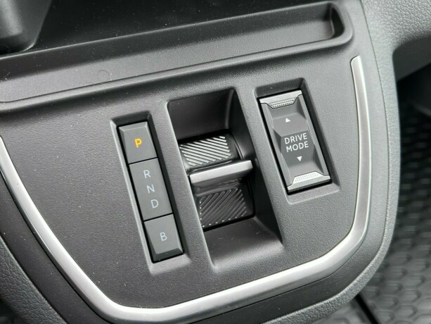 opel-vivaro-elektrisitet-2022-big-13