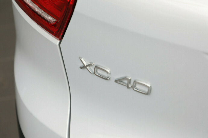 volvo-xc-40-elektrisitet-2021-big-31