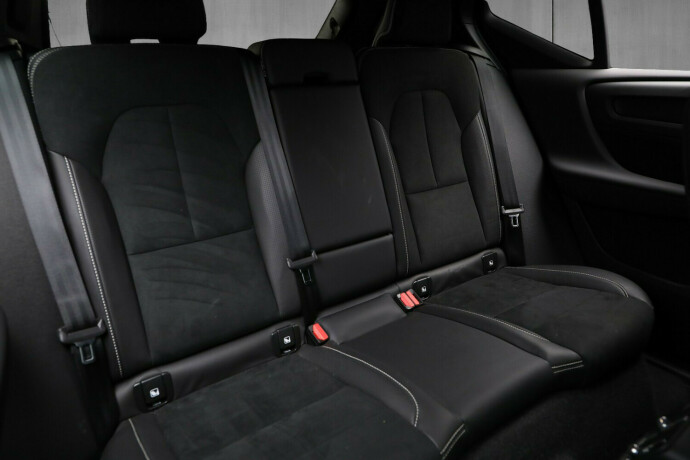 volvo-xc-40-elektrisitet-2021-big-8