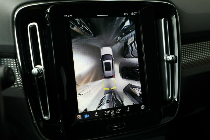 volvo-xc-40-elektrisitet-2021-big-17