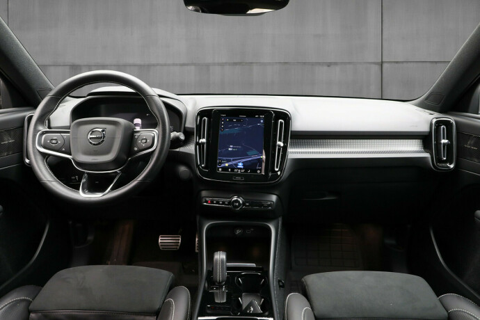 volvo-xc-40-elektrisitet-2021-big-3