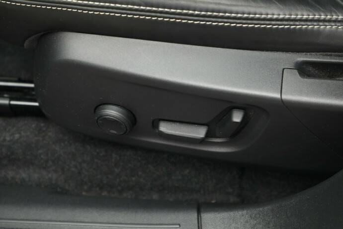 volvo-xc-40-elektrisitet-2021-big-23