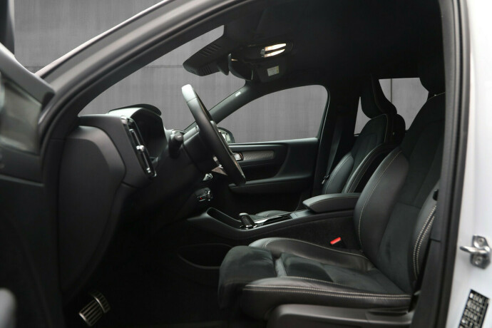 volvo-xc-40-elektrisitet-2021-big-4