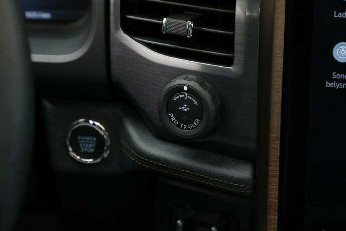 ford-f-serie-elektrisitet-2025-big-36