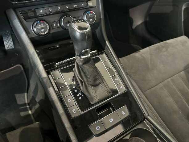 skoda-superb-diesel-2017-big-19