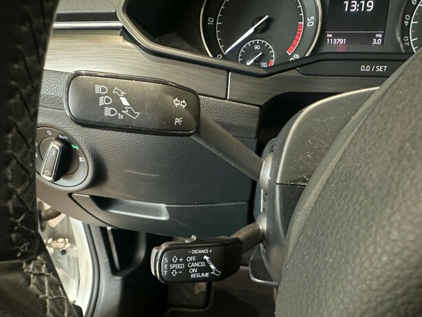 skoda-superb-diesel-2017-big-25