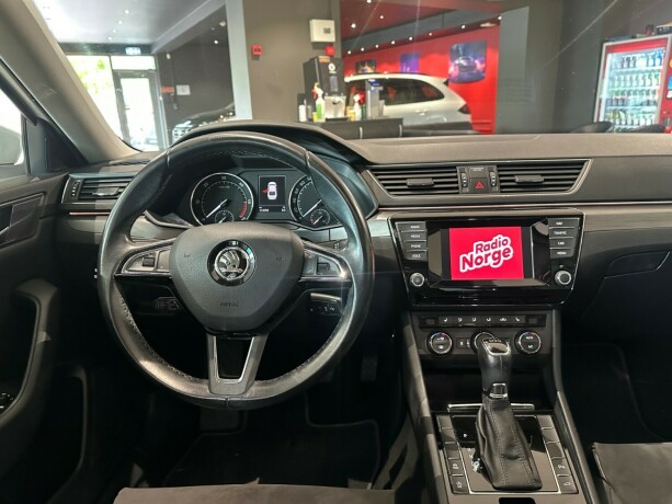 skoda-superb-diesel-2017-big-12