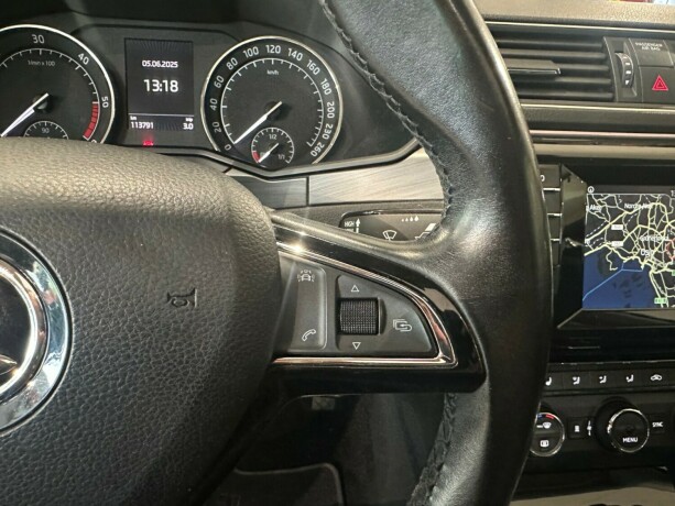 skoda-superb-diesel-2017-big-21