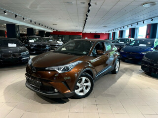 Toyota | C-HR | Bensin | 2017