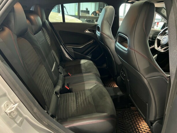 mercedes-benz-cla-bensin-2015-big-18