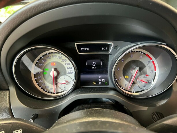 mercedes-benz-cla-bensin-2015-big-22