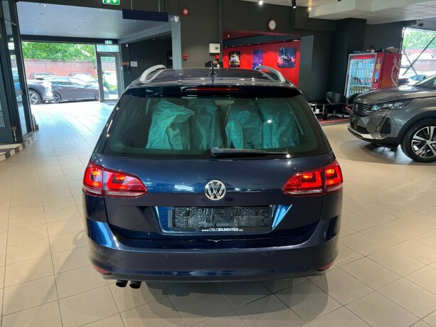 volkswagen-golf-bensin-2015-big-5
