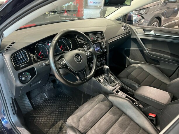 volkswagen-golf-bensin-2015-big-9