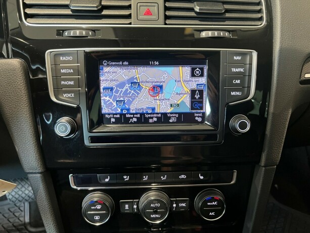 volkswagen-golf-bensin-2015-big-20