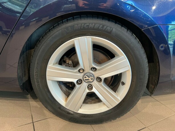 volkswagen-golf-bensin-2015-big-27